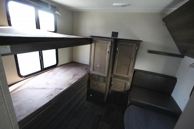 Rundle Mountain Rv Park Hotel Canmore Buitenkant foto