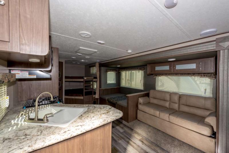 Rundle Mountain Rv Park Hotel Canmore Buitenkant foto
